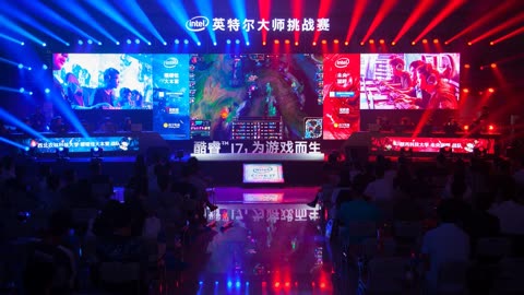 满而出走